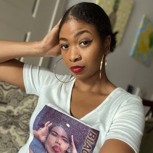 Meet your Posher, Ashley